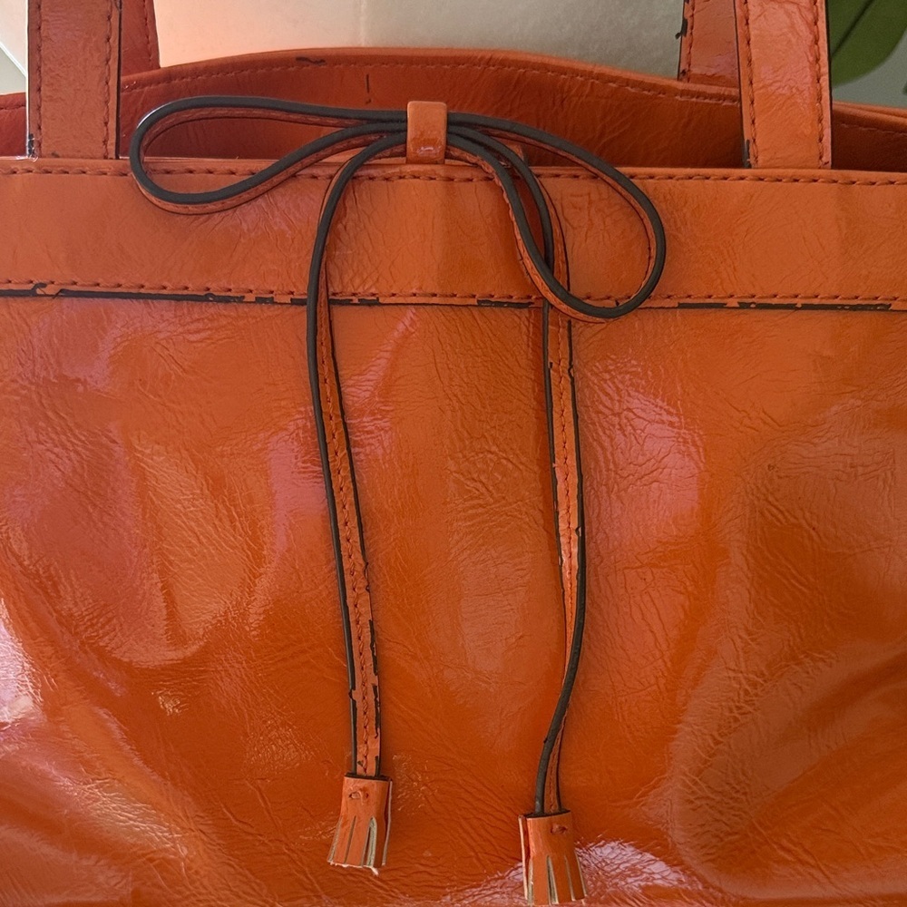 Liz Claiborne Orange Faux Leather Tote Bag - Picture 2 of 11